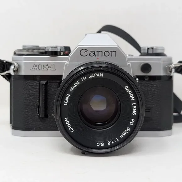 Canon AE-1 Silver SLR 35mm Film Camera FD 50mm 1:1.8 S.C. Lens Box
